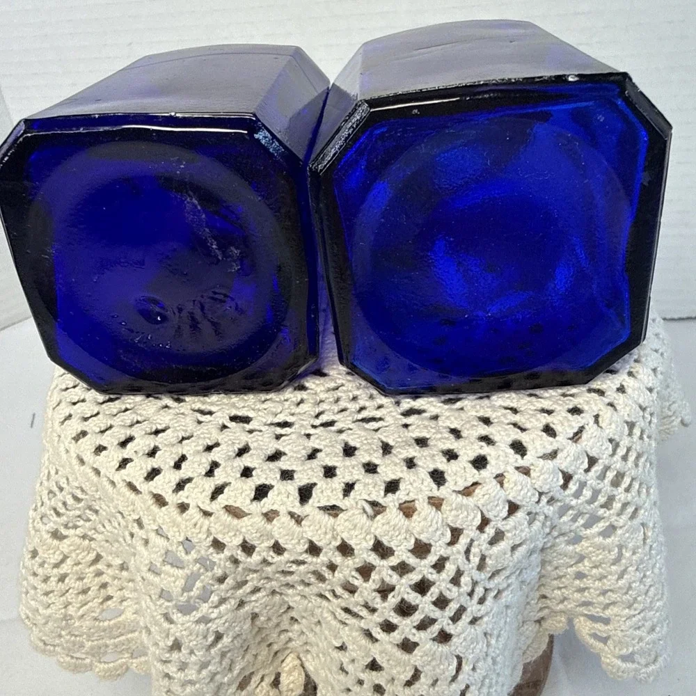 Vtg COBALT BLUE Glass Range SALT & PEPPER Square Shaker Set Art Deco w Holder